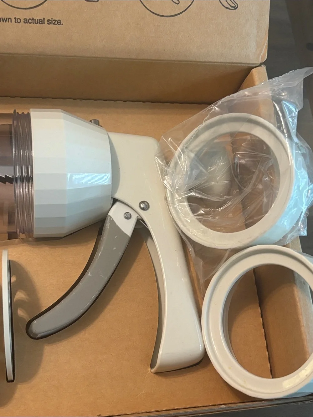 The Pampered Chef Cookie Press Box - Tan and Black